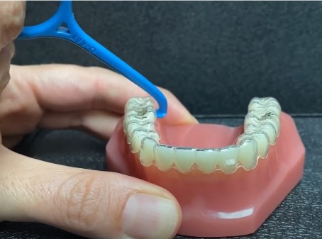 Invisalign Removing Tips